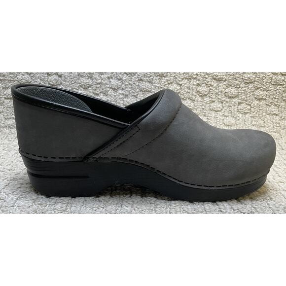 Dansko Gray Microbuck Nubuck Clogs Shoes Womens 40 US 10 NEW NWOB - Picture 7 of 10